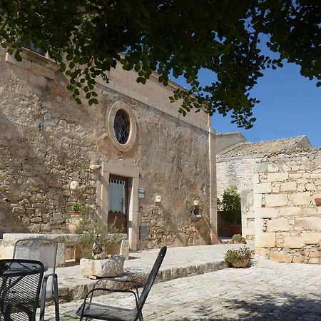 Casina Di Grotta Di Ferro Vendégház Santa Croce Camerina Kültér fotó