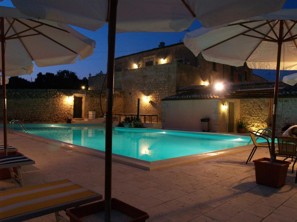 Casina Di Grotta Di Ferro Vendégház Santa Croce Camerina Kültér fotó